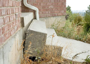 Repairing concrete steps in Toronto, ON